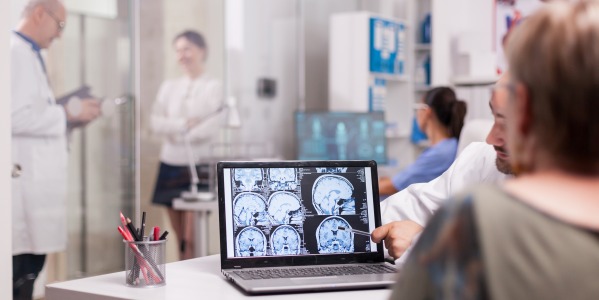 Prueba de Cadenas Ligeras Libres Kappa incorporada al diagnóstico de Esclerosis Múltiple por rapidez y confiabilidad